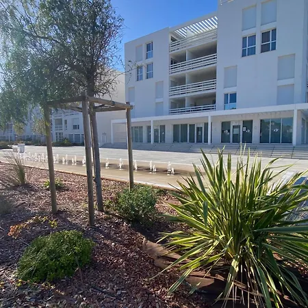 T3 Climatisé 6 Pers Avec Terrasse Et Parking à Port - Fr-1-727-21 Apartamento *